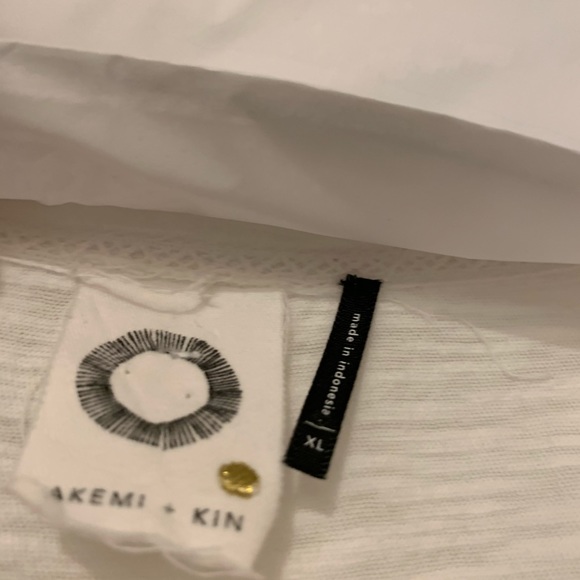 Anthro White Ruffle T-shirt - Picture 3 of 3